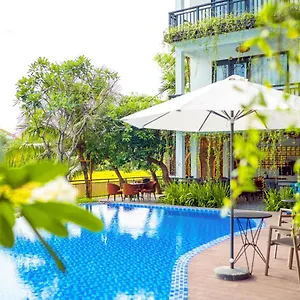 4* Hotel Sunkised Paddy